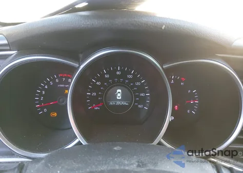 2015 Kia Optima Lx z USA, uszkodzony, nr VIN KNAGM4A75F5648044